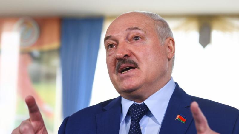 Лукашенко оголосив про свою готовність відвідати Крим і поділився деталями, коли це може відбутися.