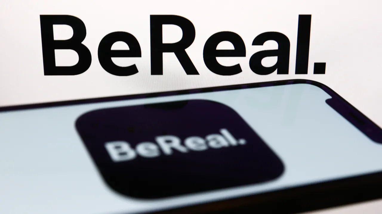 BeReal змагається за популярність серед інших платформ соціальних мереж.